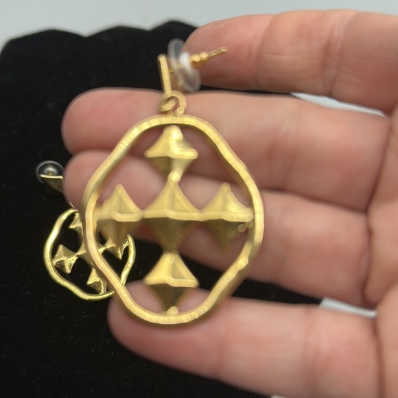 Gold Geometric Earrings - Picture 2 of 7